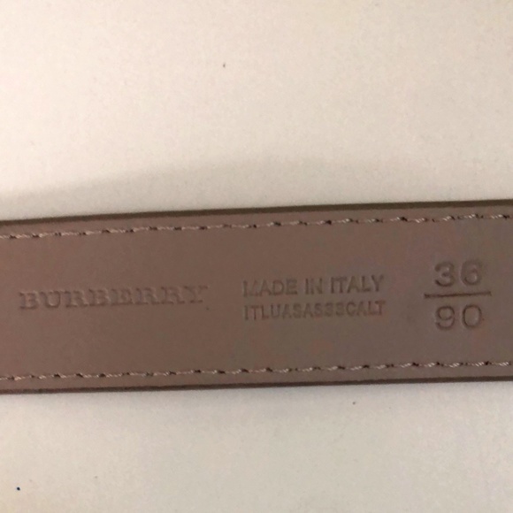 Burberry Authentic Check Print Logo Plaque Belt Size 36/90 - Picture 5 of 8